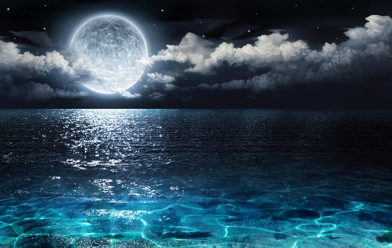 Luna plină din 12 august, sub semnul schimbător al Vărsătorului