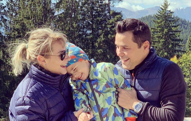 Dezvăluirile făcute de Cove după 8 ani de căsnicie. Ce s-a întâmplat în familia lui. „Au existat și momente sau perioade ceva mai tensionate”
