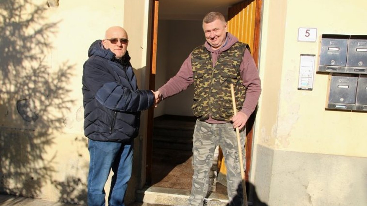 Un român este erou în Toscana după ce și-a riscat viața pentru a salva o bătrână de 85 de ani dintr-un incendiu