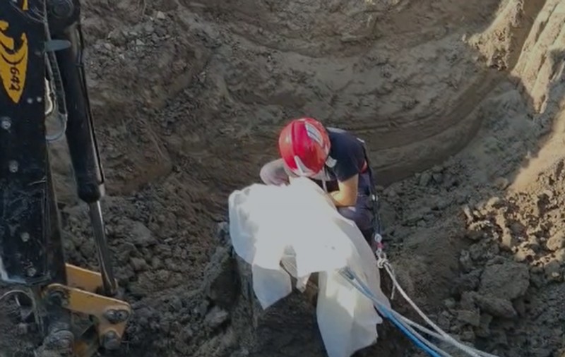 O vârstnică din Olt, la spital, după ce a căzut într-o fântână de 10 metri