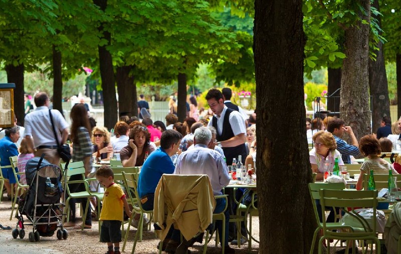 Weekend prelungit de Rusalii în 2026: românii se pregătesc pentru prima minivacanță de vară