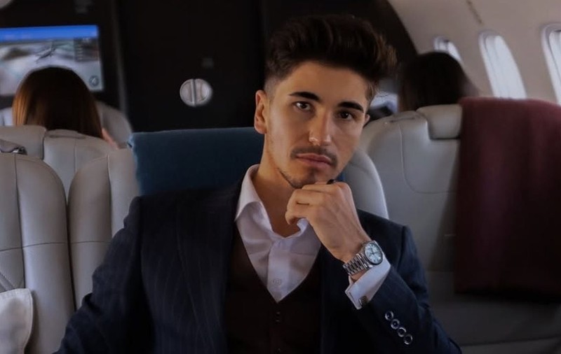 Dieta bizară urmată de Sebastian Dobrincu. În fiecare zi mănâncă aceleași alimente. „La ocazii speciale mai schimb, dacă ies la restaurant”