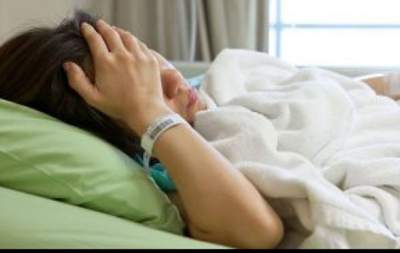 O româncă din Italia se zbate între viață și moarte după ce a fost la spital, dar doctorii au trimis-o acasă: „Nu aveți nimic, sunteți mai sănătoasă ca noi!”