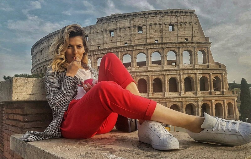 Lidia Buble, în vacanță cu Răzvan Simion. Mai îndrăgostită ca niciodată