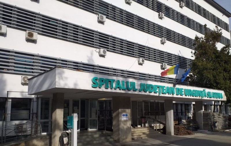 O femeie a murit în lift, la Spitalul Județean Slatina, după ce ascensorul a rămas blocat timp de 20 de minute. Poliţia a fost anunțată la două zile de la deces