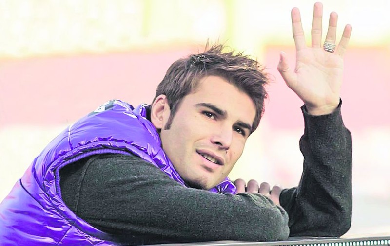 Pentru a rămâne la Fiorentina, Mutu a renunţat la colaborarea cu fraţii Becali