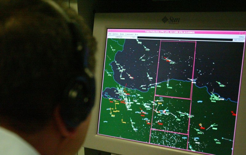 13 avioane au dispărut în mod MISTERIOS de pe radar când erau DEASUPRA AUSTRIEI