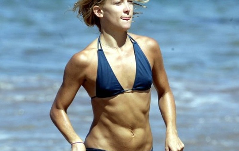 Înainte şi după silicoane: Kate Hudson