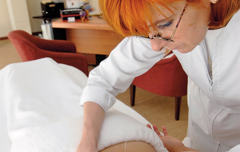 Acupunctura şi fitoterapia pot ajuta la tratarea depresiilor