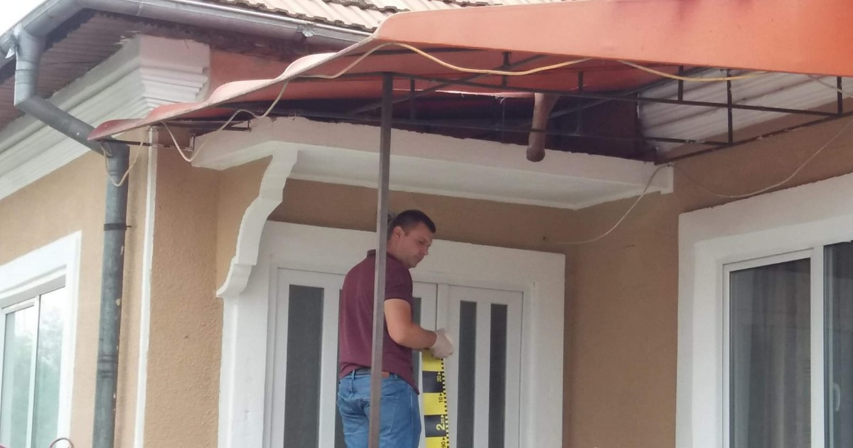 Ce a găsit o fată de 12 ani pe acoperișul unei case din Craiova
