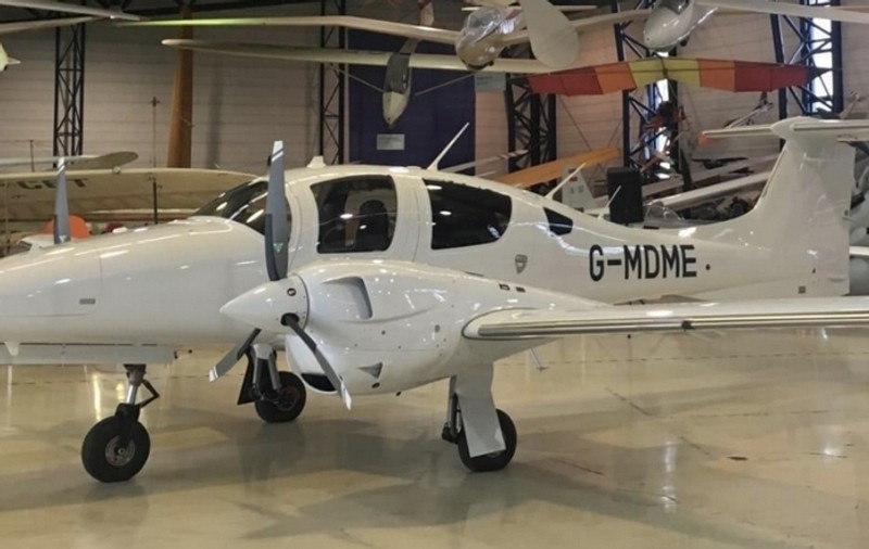 Un avion ușor s-a prăbuşit în apropierea Aeroportului din Dubai. Cele patru persoane de la bord au murit