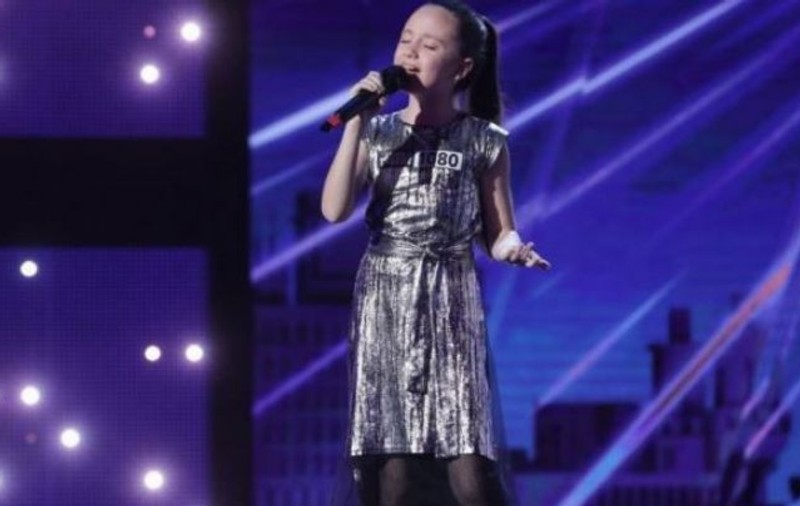 VIDEO/ Fetiţa care a uimit-o pe Jessie J la Electric Castle a cucerit și juriul Românii au talent! „Ai toate şansele să ajungi un superstar“
