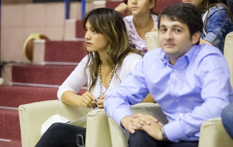 Cântăreaţa Aylin Cadir, suporter special al Stelei lui Virgil Stănescu