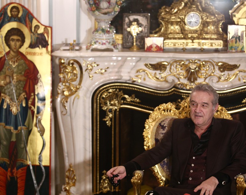 Misoginul Gigi Becali, în atenția CNCD. ”Eu nu stau la stăpânirea unei femei niciodată” / GALERIE FOTO&VIDEO