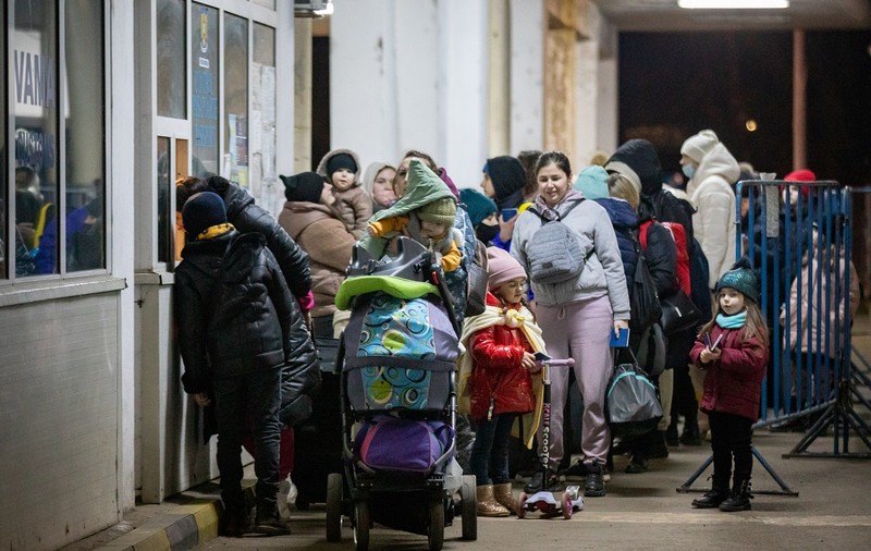MAI: Peste 1.000 de cetăţeni ucraineni au solicitat azil în România