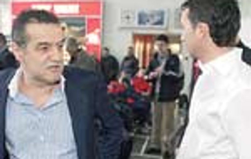 Gigi Becali zice ca a cumparat campionatul!