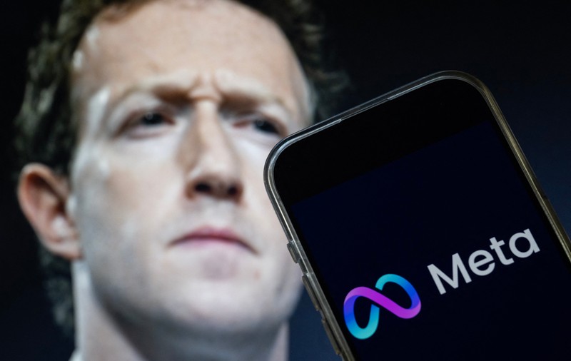 Mark Zuckerberg s-a supărat pe Apple și atacă dur compania condusă de Tim Cook