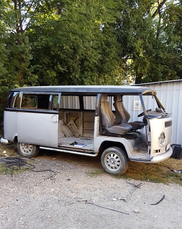 Mașină istorică din 1971, „reînviată” de un român. O vinde cu 30.000 de euro: „Sunt 90% convins că n-o să găsesc client la noi”