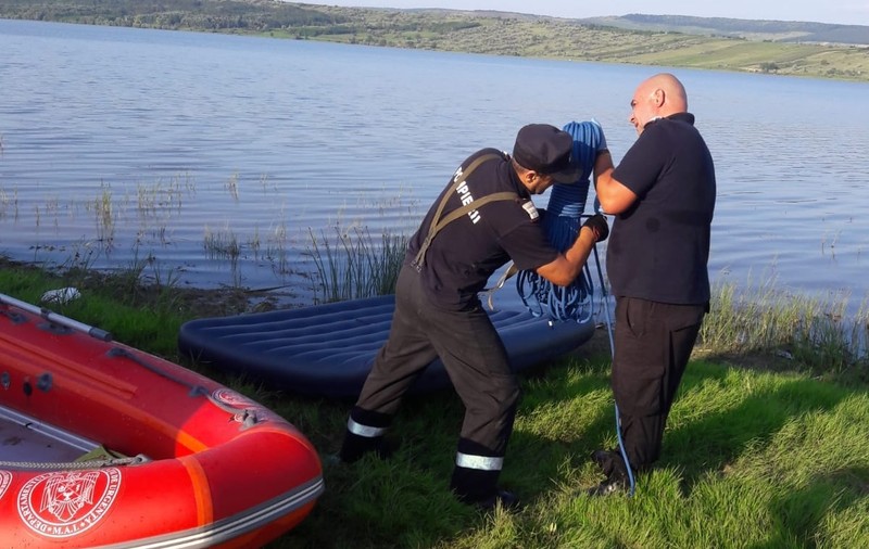 FOTO/ Primar din Vaslui despre băiatul care și-ar fi salvat prietena cu prețul vieții: ”Un tânăr cum ne-am dori în orice sat să avem". Poliția face anchetă