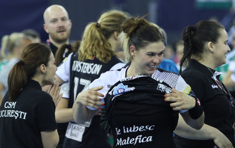 Oana Manea are gânduri mari: "Îmi doresc să câştigăm o medalie şi la Olimpiadă!"