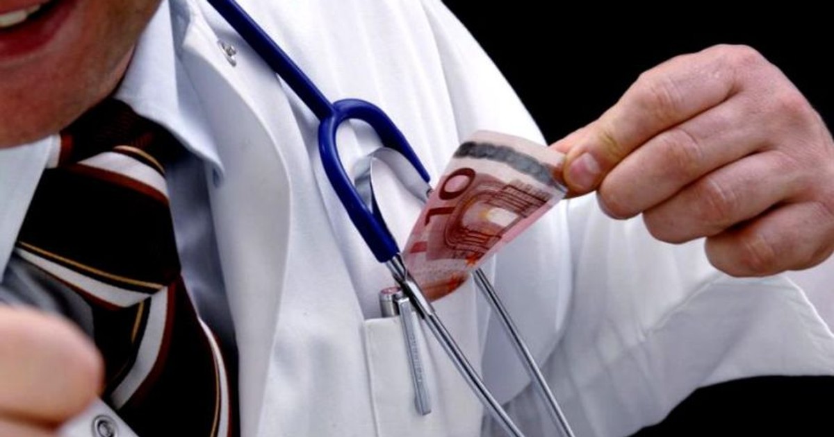Sorina Pintea vrea să trimită pacienți "sub acoperire" în spitale pentru a identifica medicii care cer șpagă