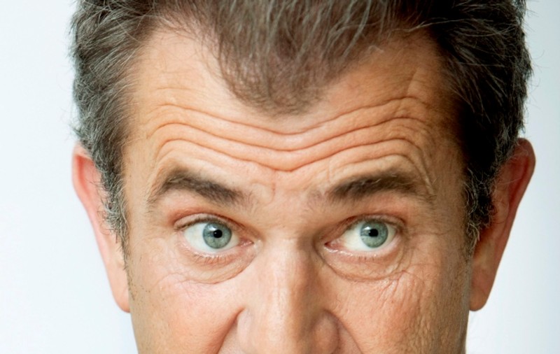 Mel Gibson când o bătea Oksana: “Ai meritat-o cu vârf şi îndesat!”