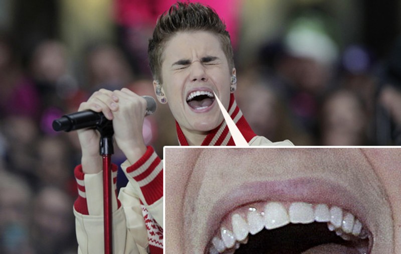 Ce mustaţă are Justin Bieber! | Foto