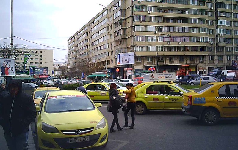 VIDEO/Cum au profitat unii taximetrişti de protestul colegilor: au cerut de trei ori mai mult pentru o cursă