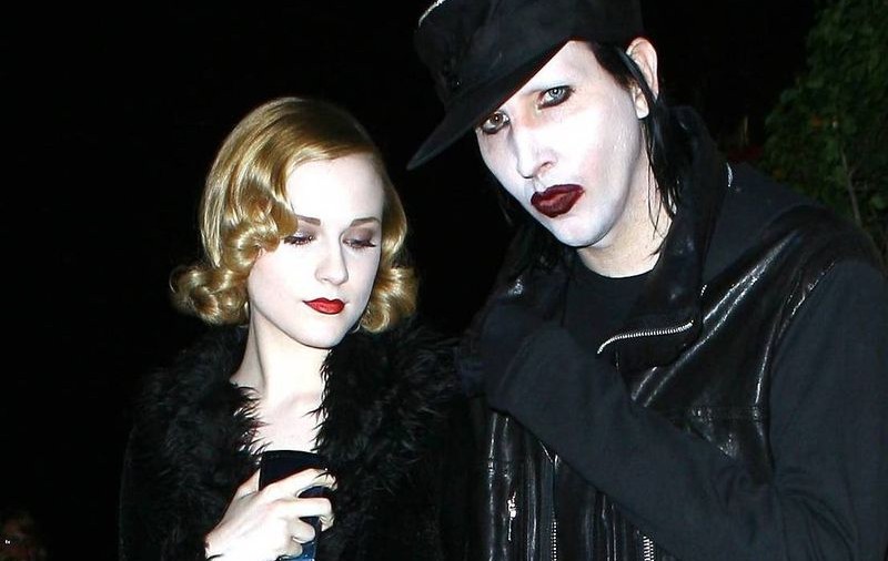 Marilyn Manson nu a ieşit din casă trei luni după despărţirea de Wood 