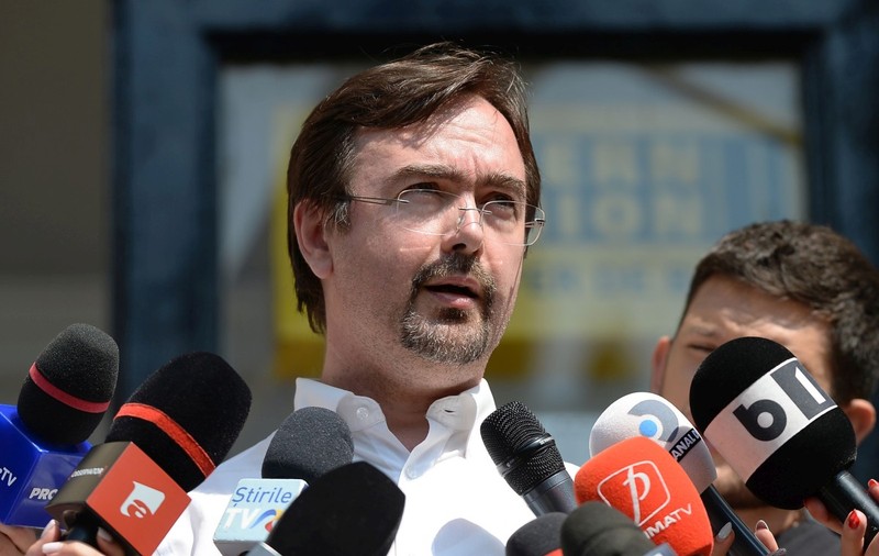 Prefectul Capitalei cere „amenzi exemplare” pentru cei care aruncă gunoaiele pe jos