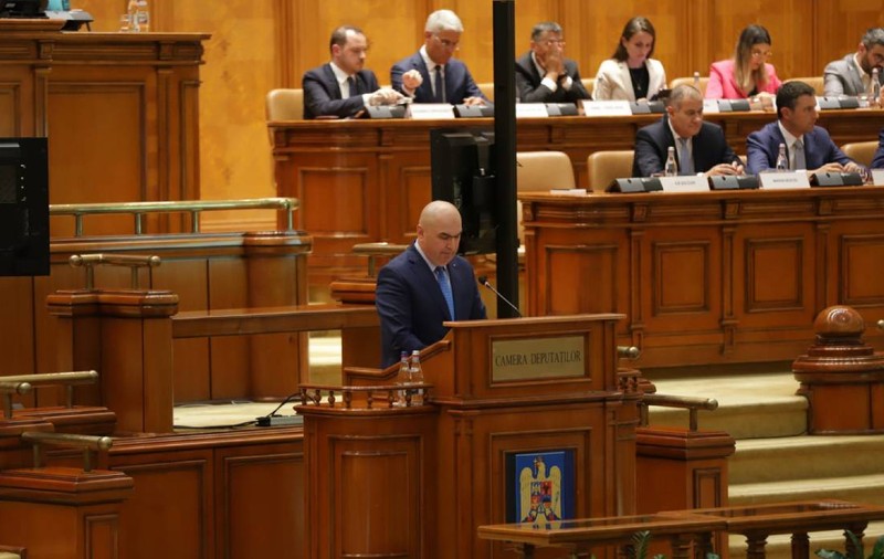 Lista finală a măsurilor din primul pachet adoptat de Guvernul Bolojan: TVA crește la 21%, accizele cu 10%