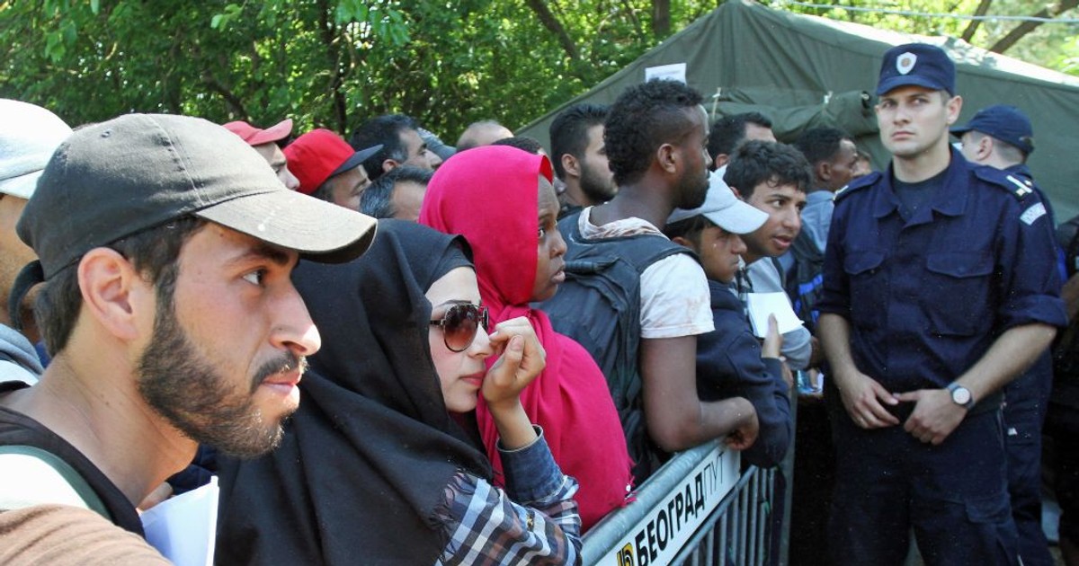 1.855 de imigranţi au cerut azil în România în 2016