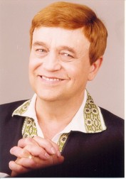 Benone Sinulescu a purtat perucă