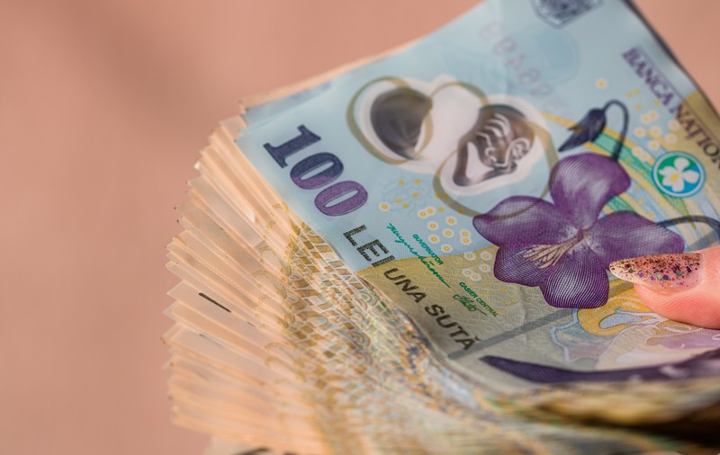 Pericolele creditului „de consum”: pentru ce are rost să îl iei și când e mai bine să te ferești