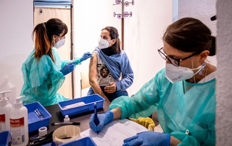 Premieră în UE: Austria a adoptat vaccinarea anti-Covid obligatorie a celor peste 18 ani