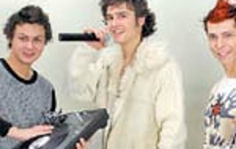 Animal X s-a inmultit si va canta in limba chineza