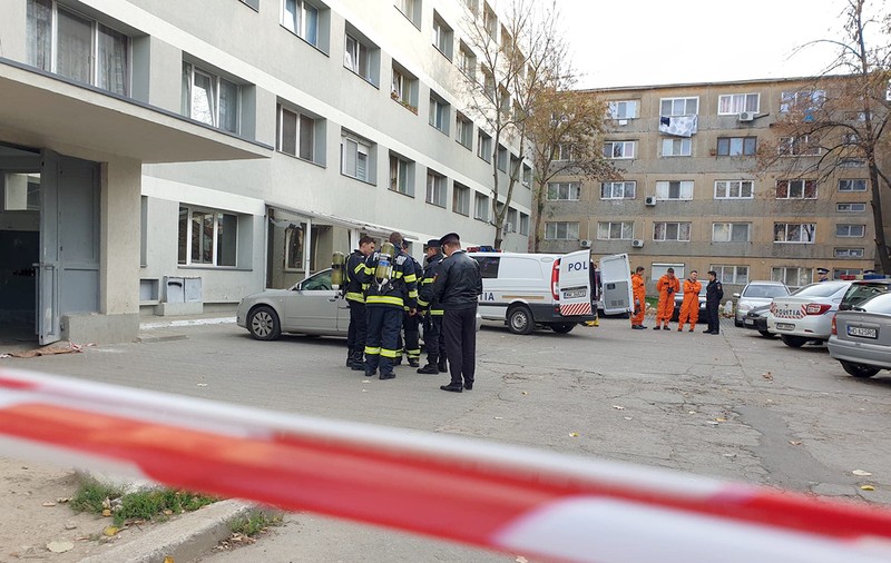 Noi apeluri la 112 la Timișoara. Alte cinci persoane, dintre care trei copii, au fost internate