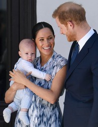 Prinţul Harry şi Meghan Markle alături de fiul lor, Archie (EPA)