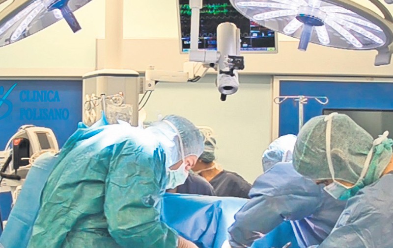 Doctorul Victor Costache a adus în România o procedură chirurgicală SF