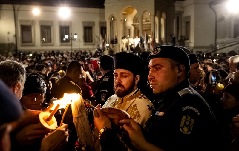 Restricţii de circulaţie în zona Patriarhiei pentru Slujba de Înviere