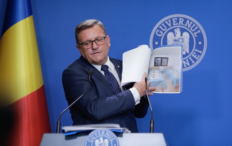 Ministrul muncii dă vina pe DGASPC Ilfov în cazul „azilelor groazei”. Ce măsuri a anunțat