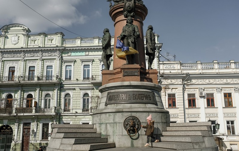 Zelenski cere UNESCO să includă orașul-port Odesa, devenit țintă a bombardamentelor rusești, pe lista Patrimoniului Mondial