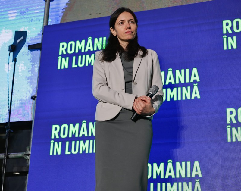 „Copiii dumneavoastră sunt botezați?”. Răspunsul oferit de partenera lui Nicușor Dan, Mirabela Grădinaru, la această întrebare