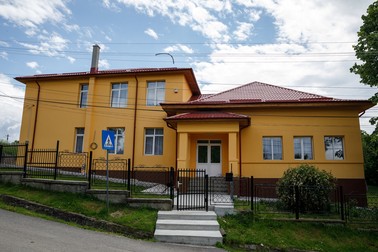 Școala din comuna Șotrile, jud. Prahova
