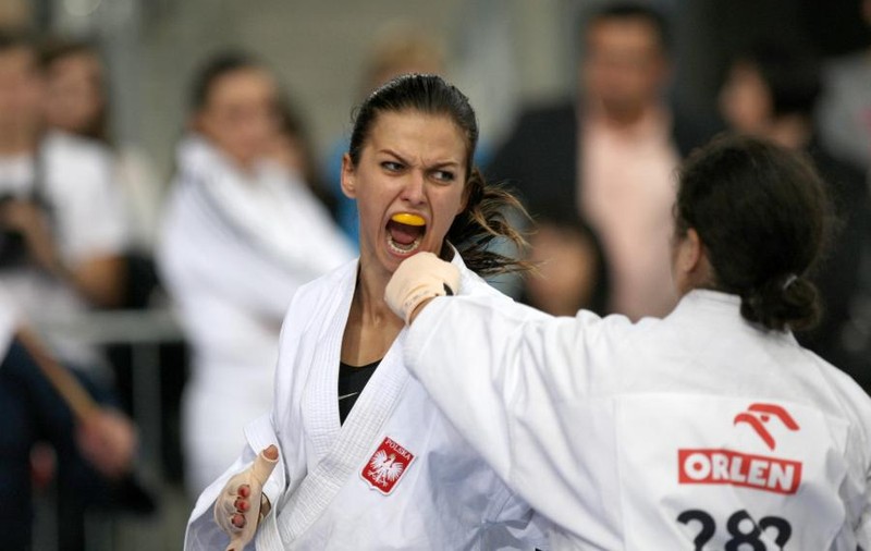 România - Polonia (vineri, ora 21:45, TVR 1), preliminariile CM 2018. Lewandowski are soție karatistă / GALERIE FOTO