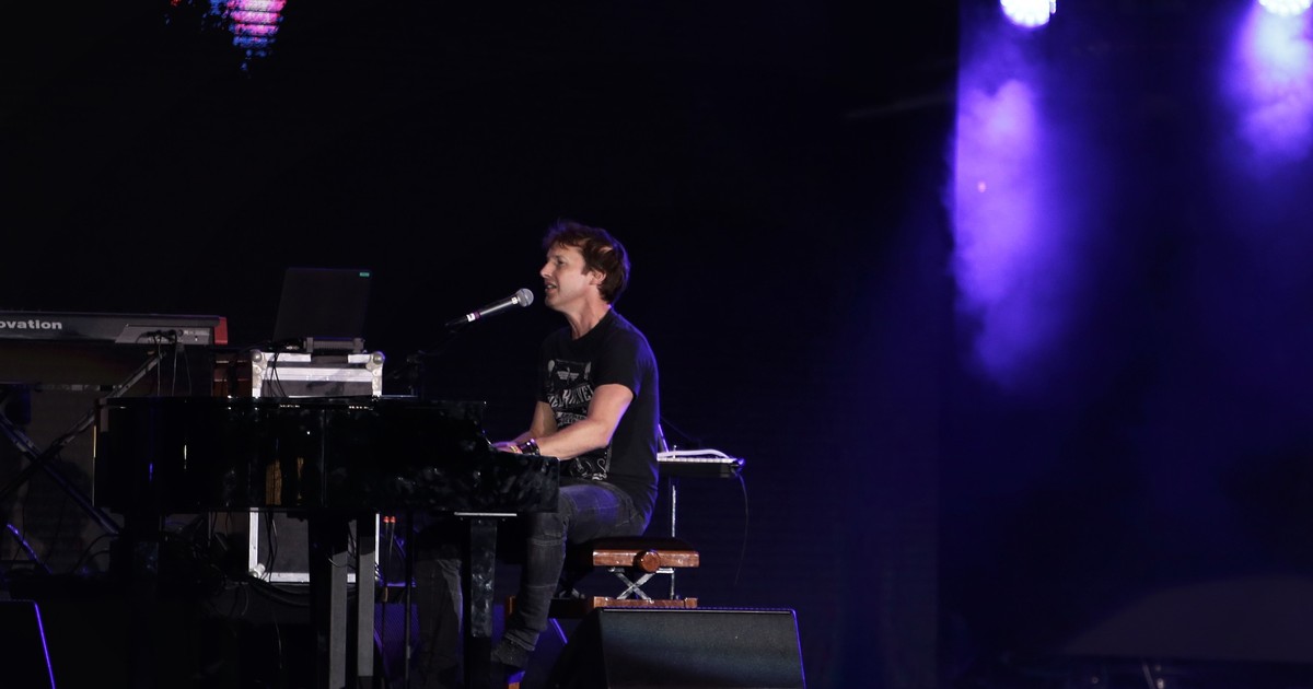 James Blunt, show pe scena de la Cerbul de Aur. A cucerit spectatorii din Piața Sfatului | FOTO