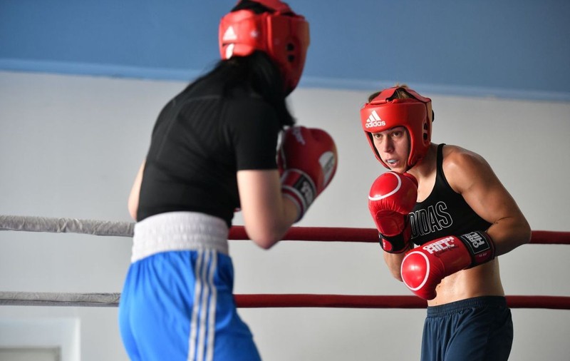 Victorie istorică la box feminin! Claudia Nechita, prima pugilistă din România care câștigă un meci la Jocurile Olimpice