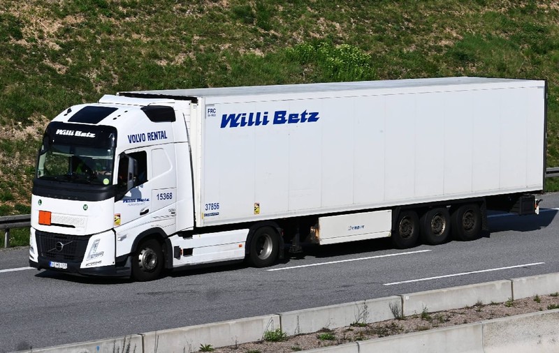 O companie de transport, care avea 8.000 de angajați, din Germania, declară falimentul: „Regretăm profund”