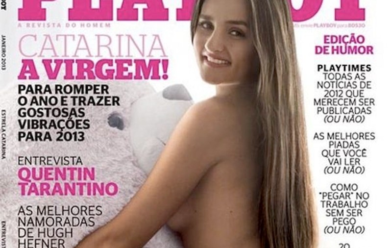 Și-a VÂNDUT VIRGINITATEA pe internet, iar acum a pozat în PLAYBOY