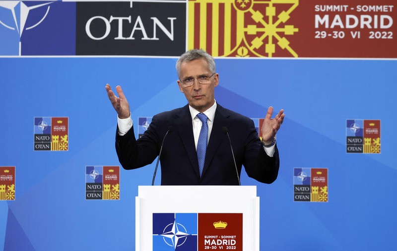 Stoltenberg: Forța NATO din Kosovo va interveni, dacă este amenințată stabilitatea de la granița cu Serbia